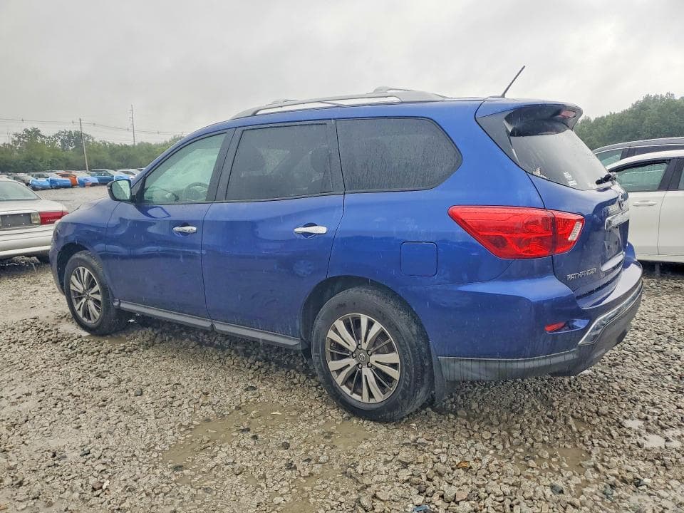 2018 NISSAN PATHFINDER S 2