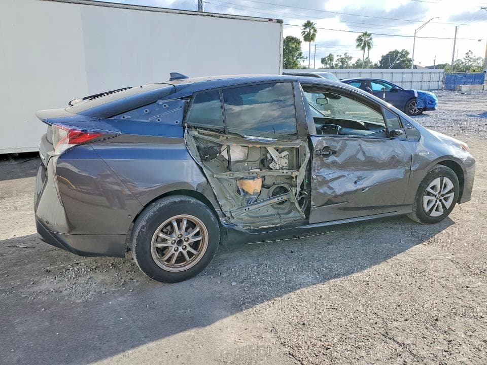 2018 TOYOTA PRIUS TWO 3