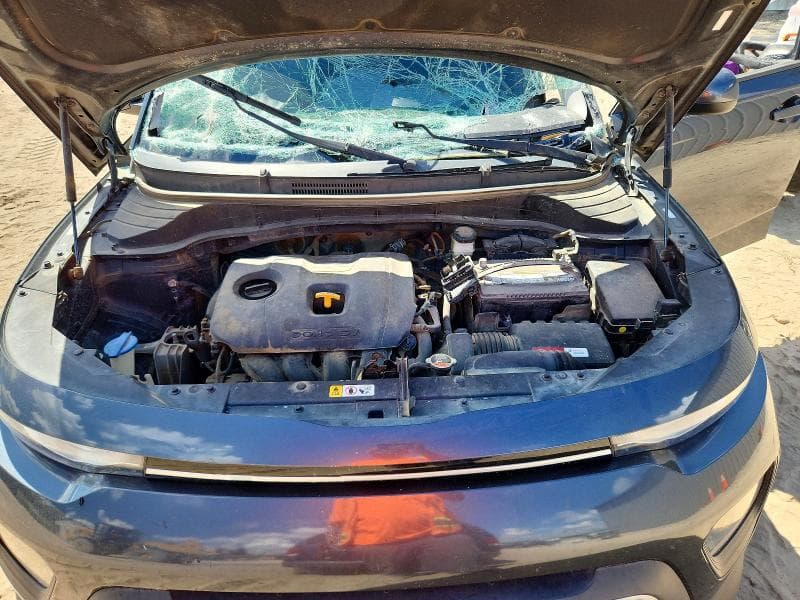 2020 KIA SOUL LX 11
