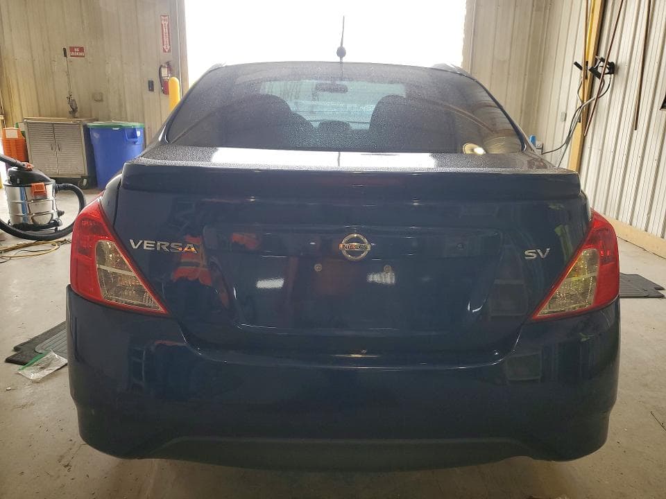 2018 NISSAN VERSA SV 6