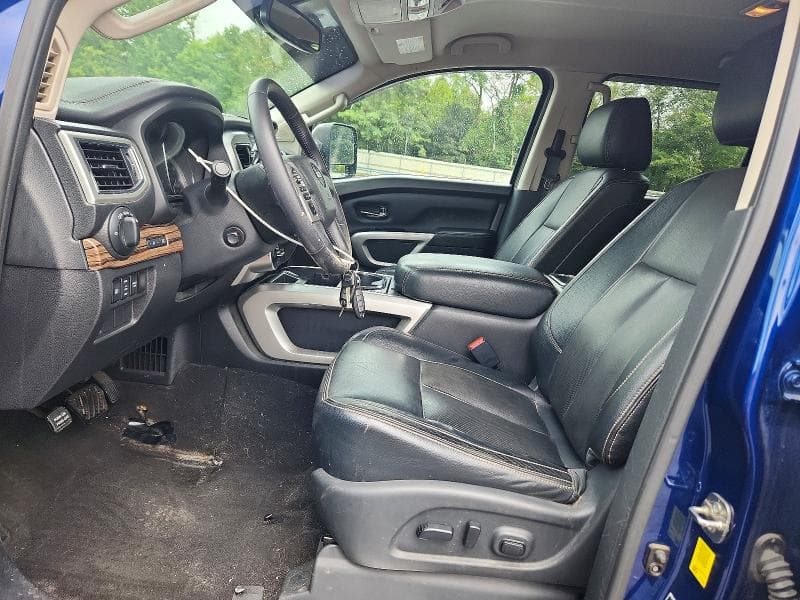 2019 NISSAN TITAN SL 7