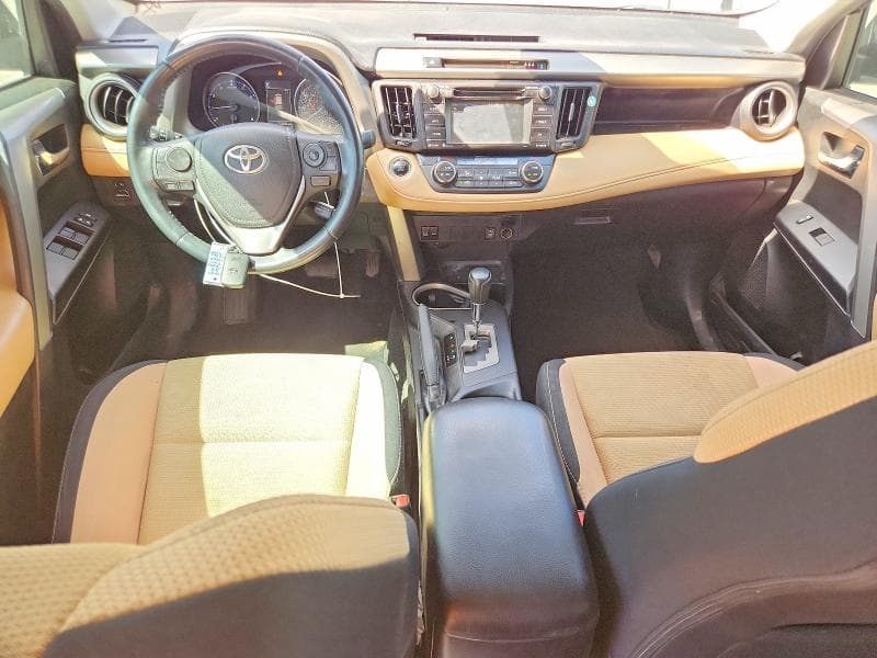 2018 TOYOTA RAV4 XLE 8