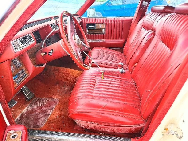 1976 CADILLAC SEVILLE 7