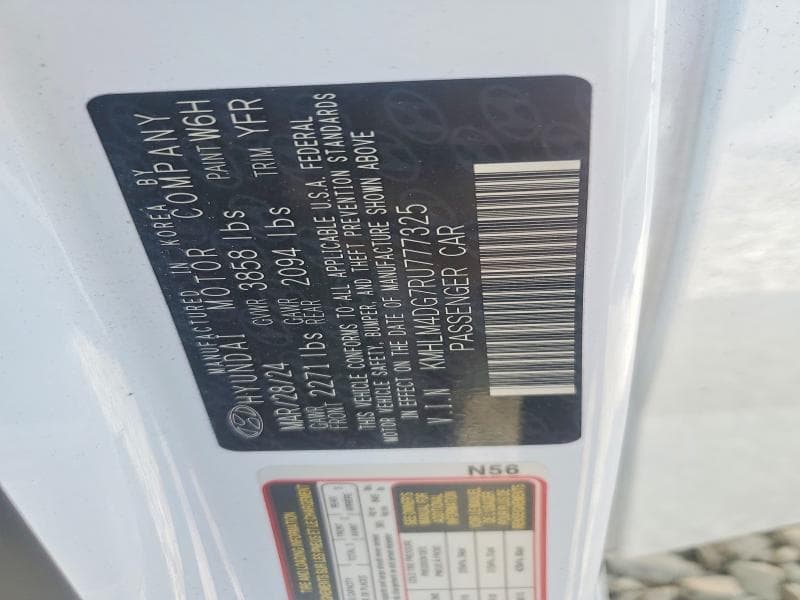 2024 HYUNDAI ELANTRA SEL 12
