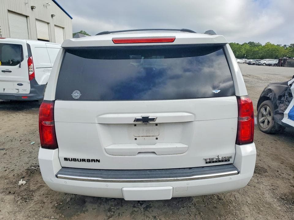 2017 CHEVROLET SUBURBAN K1500 PREMIER 6