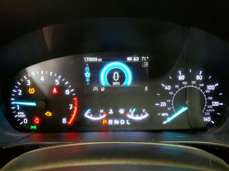 2020 FORD ESCAPE SE 9