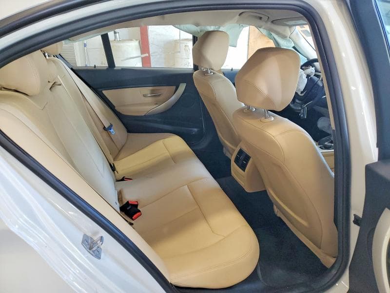 2018 BMW 320 XI 10