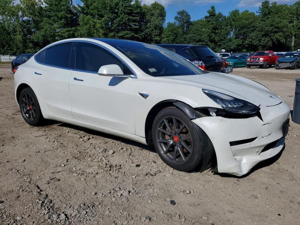 2020 TESLA MODEL 3 4