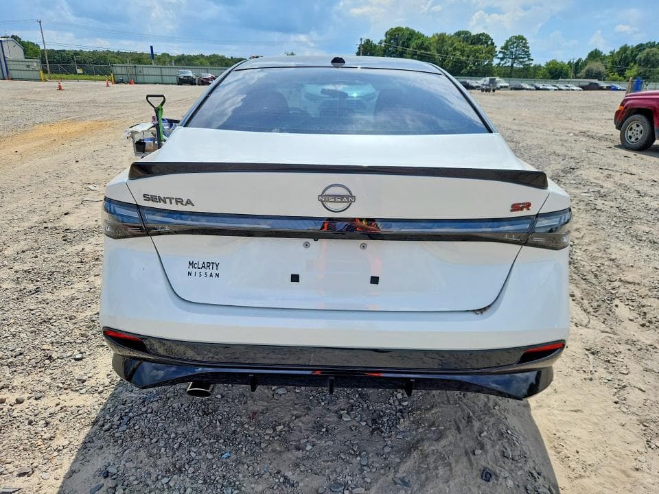 2026 NISSAN SENTRA SR 6
