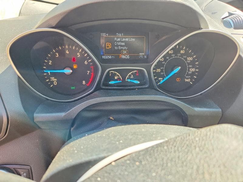 2017 FORD ESCAPE SE 9