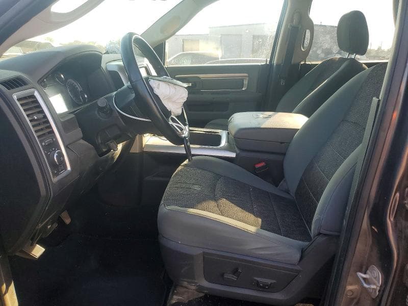 2018 RAM 1500 SLT 7