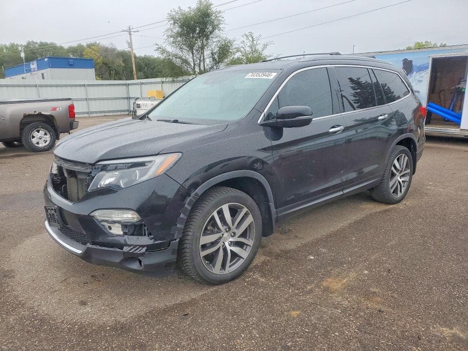 2017 HONDA PILOT TOURING - 1