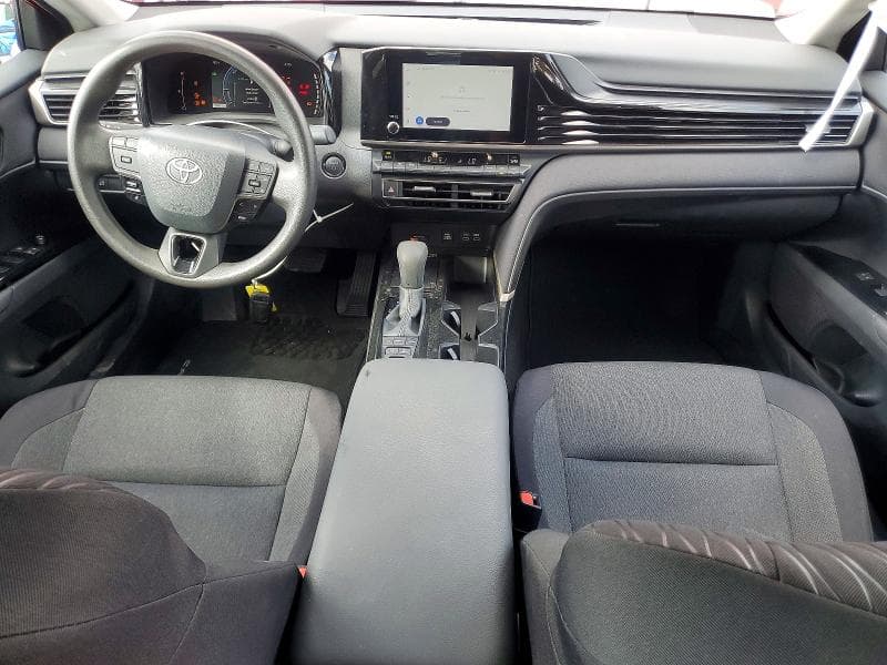 2026 TOYOTA CAMRY LE 8