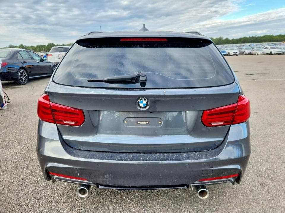 2018 BMW 330 XI 6