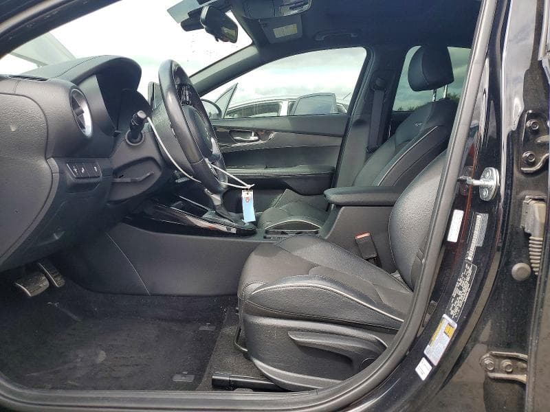 2024 KIA FORTE GT LINE 7