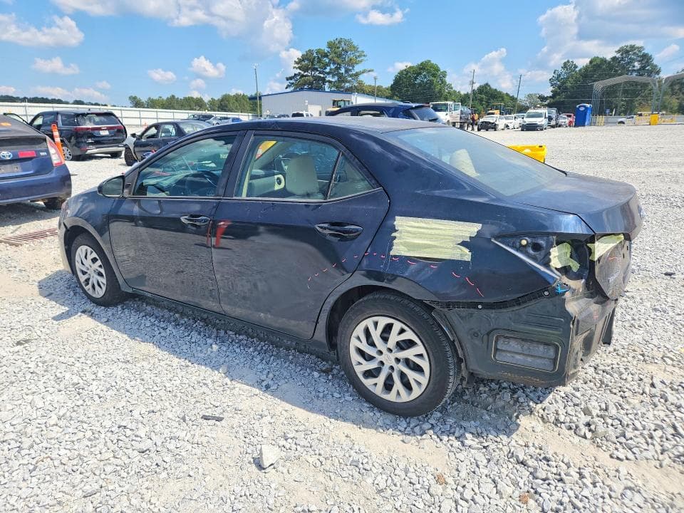 2018 TOYOTA COROLLA LE 2