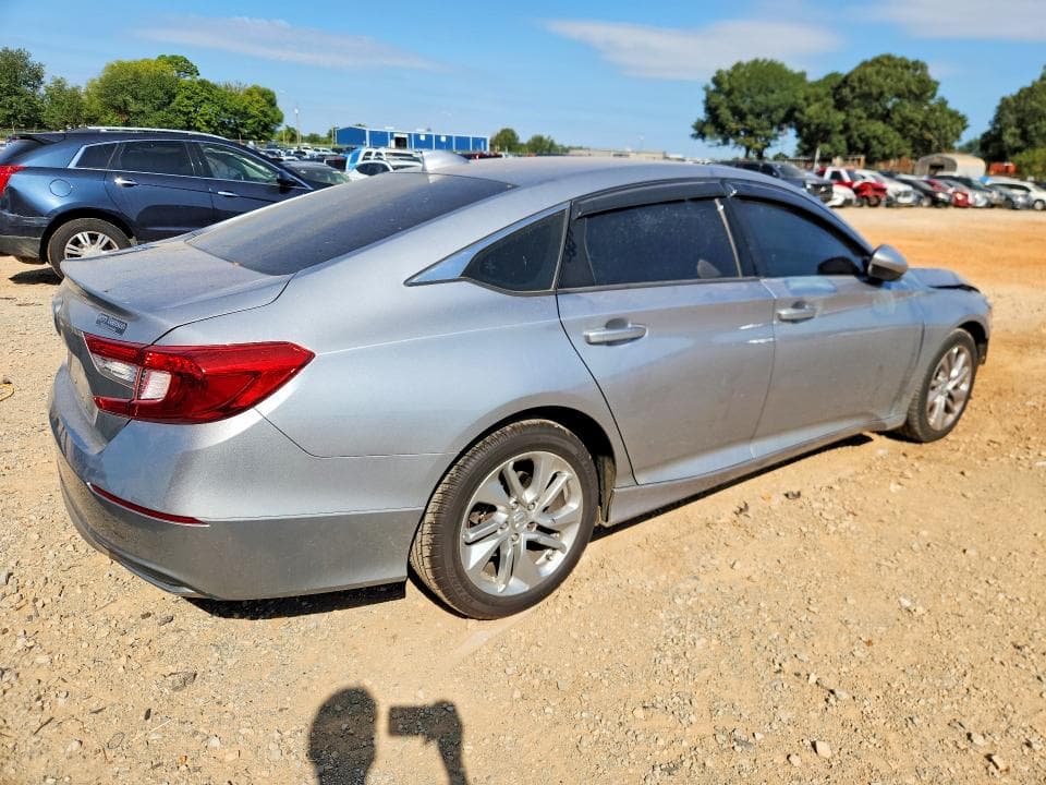 2019 HONDA ACCORD LX 3