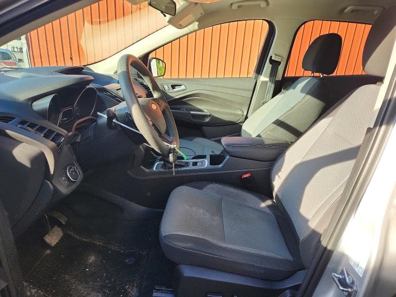 2017 FORD ESCAPE SE 7