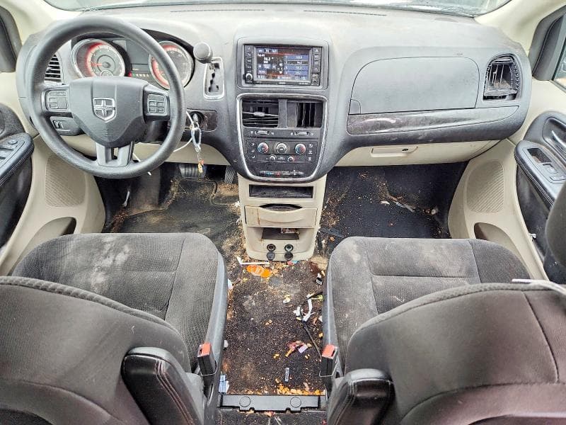2018 DODGE GRAND CARAVAN SE 8