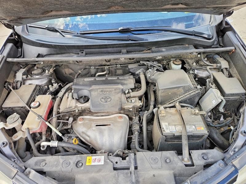 2017 TOYOTA RAV4 XLE 12