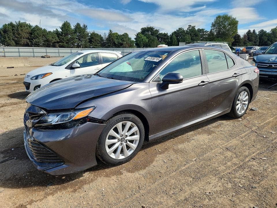 2019 TOYOTA CAMRY LE
