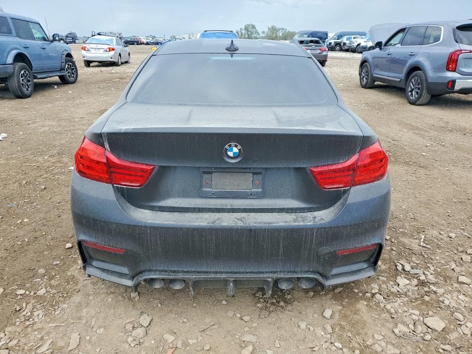 2017 BMW M4 6