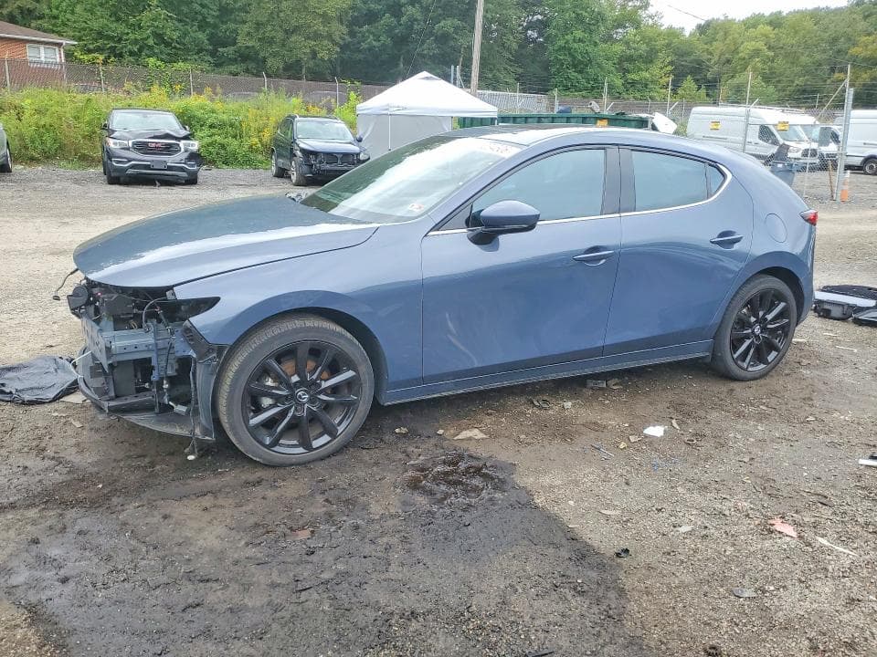 2023 MAZDA 3 PREMIUM
