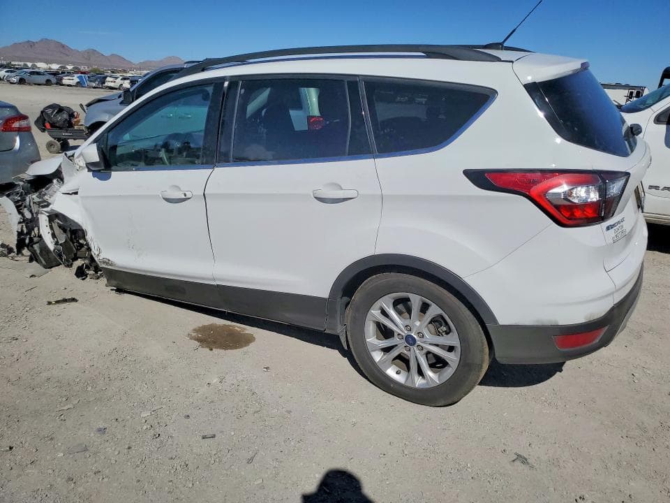 2018 FORD ESCAPE SE 2
