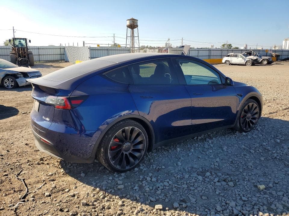 2023 TESLA MODEL Y 3