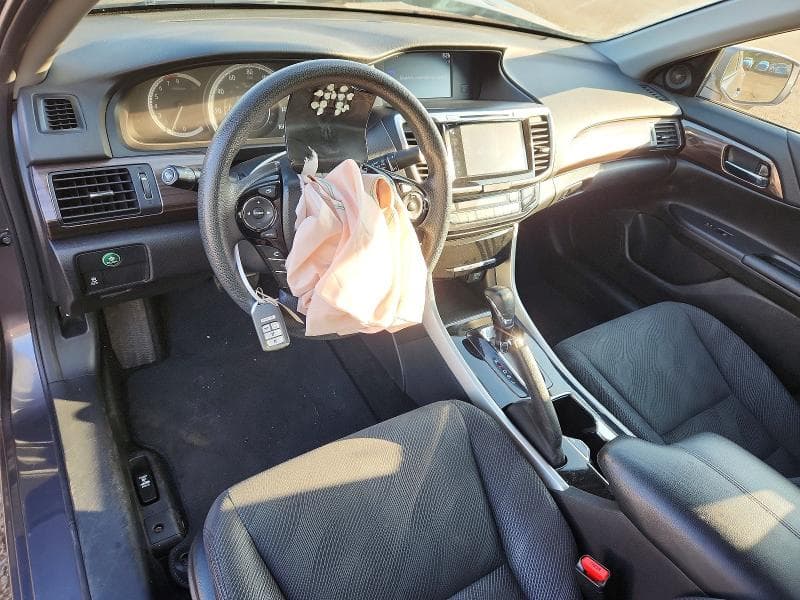 2017 HONDA ACCORD EX 8