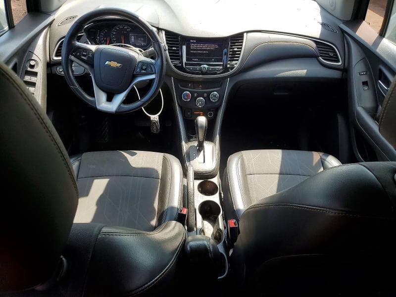 2020 CHEVROLET TRAX 1LT 8