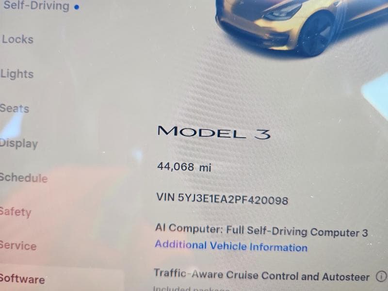 2023 TESLA MODEL 3 9