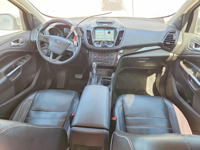 2017 FORD ESCAPE TITANIUM 8