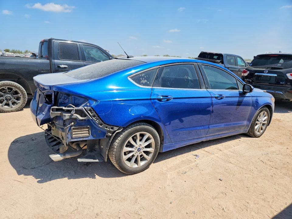 2017 FORD FUSION SE 3