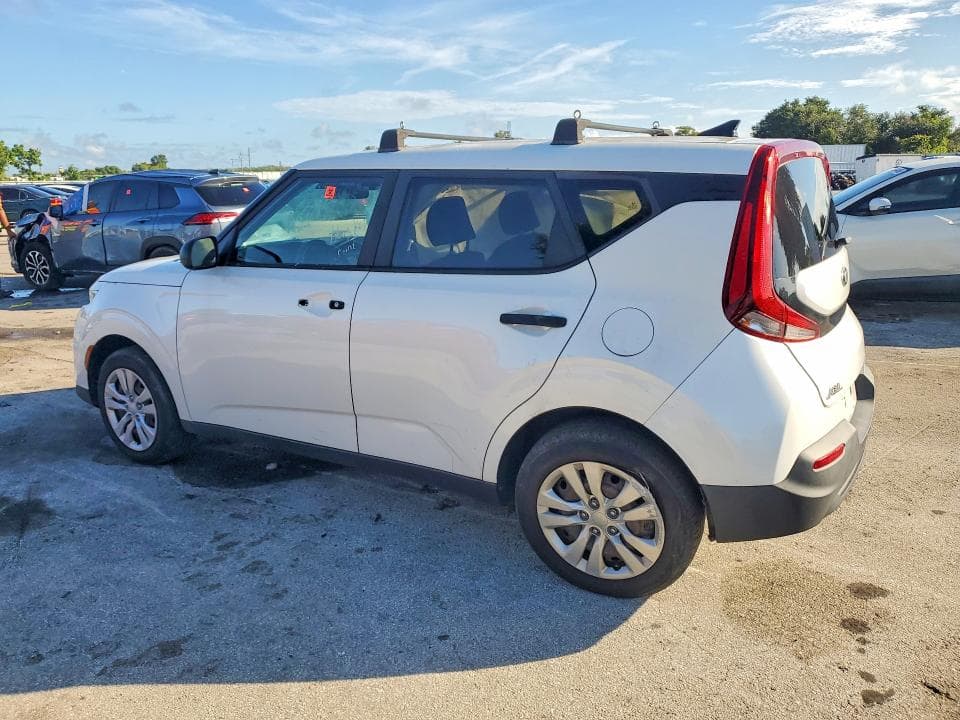 2020 KIA SOUL LX 2