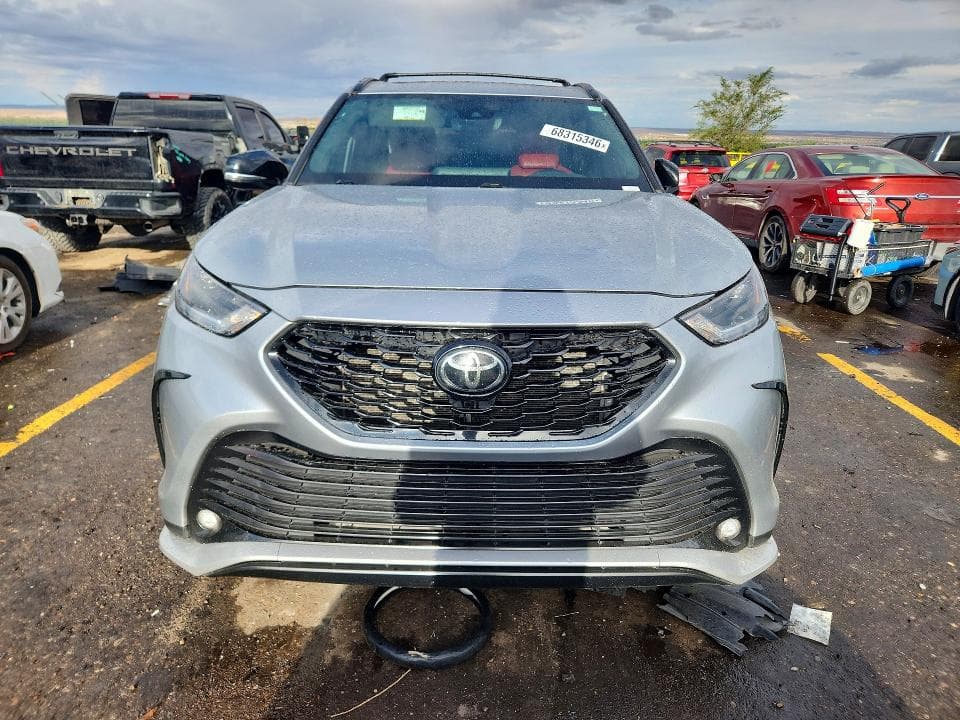 2023 TOYOTA HIGHLANDER XSE 5