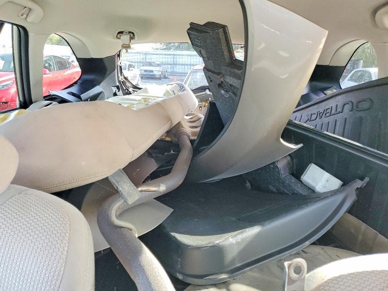 2019 SUBARU OUTBACK 2.5I PREMIUM 10