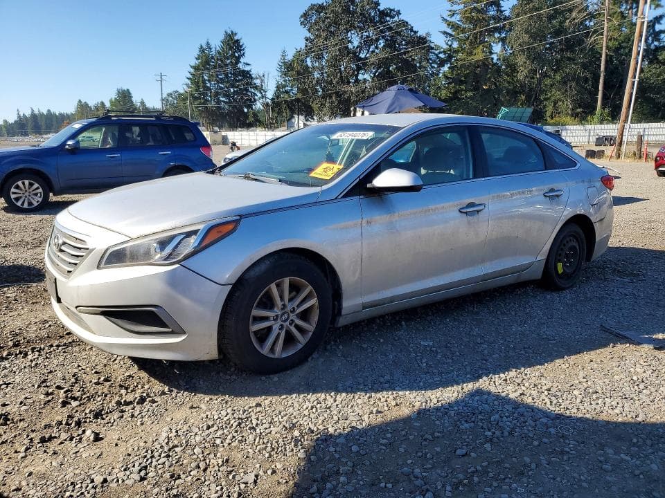 2017 HYUNDAI SONATA SE