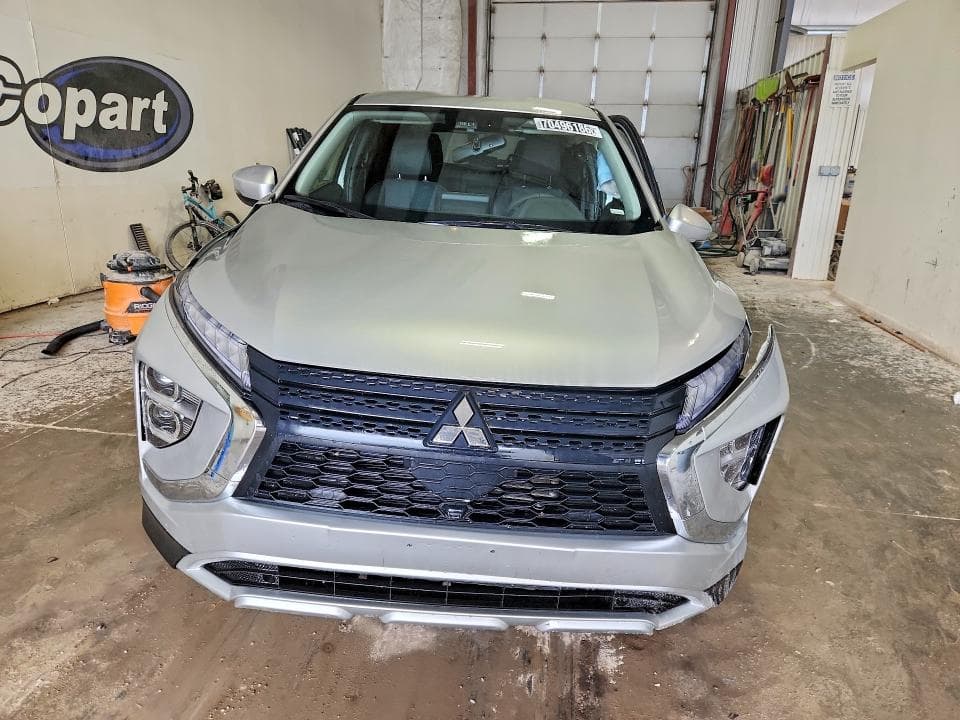 2025 MITSUBISHI ECLIPSE CROSS SE 5