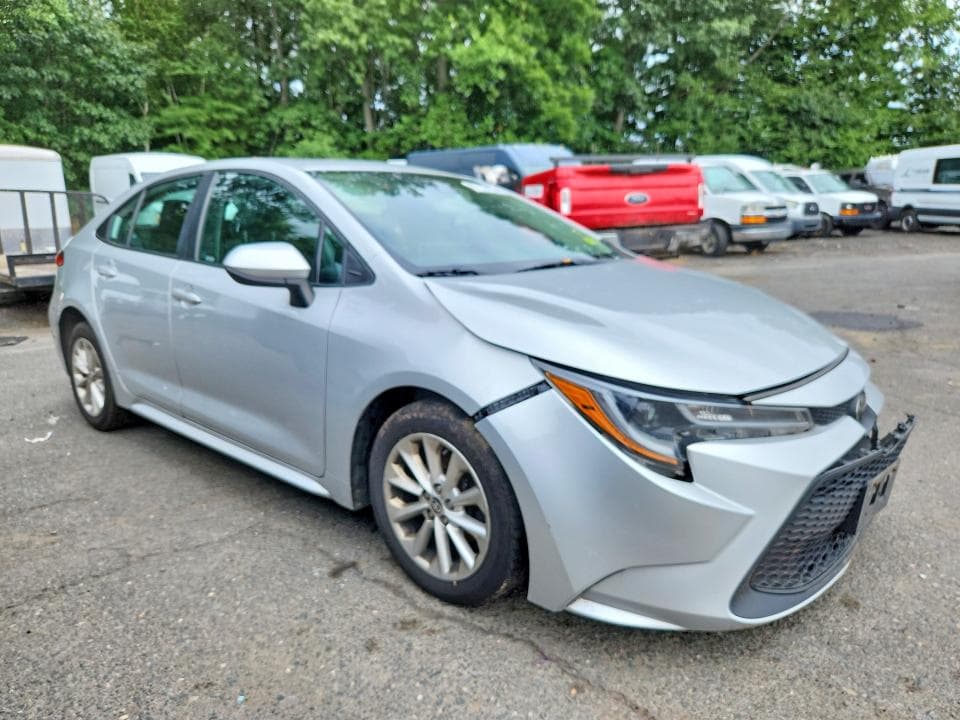 2020 TOYOTA COROLLA LE 4
