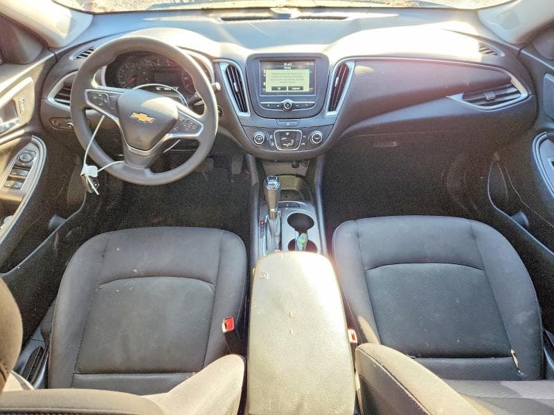 2017 CHEVROLET MALIBU LS 8
