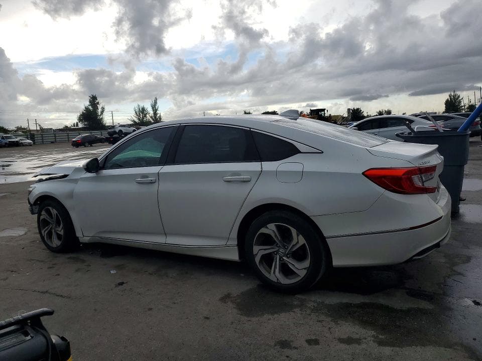 2018 HONDA ACCORD EX 2