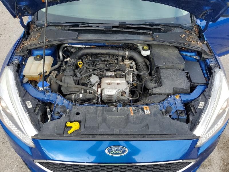 2018 FORD FOCUS SE 11
