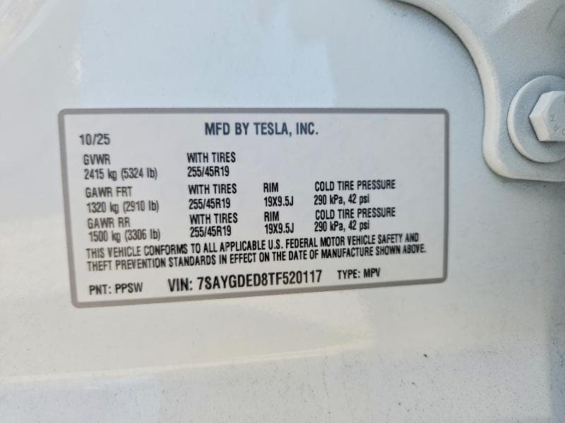 2026 TESLA MODEL Y 14