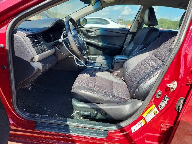 2017 TOYOTA CAMRY SE 7