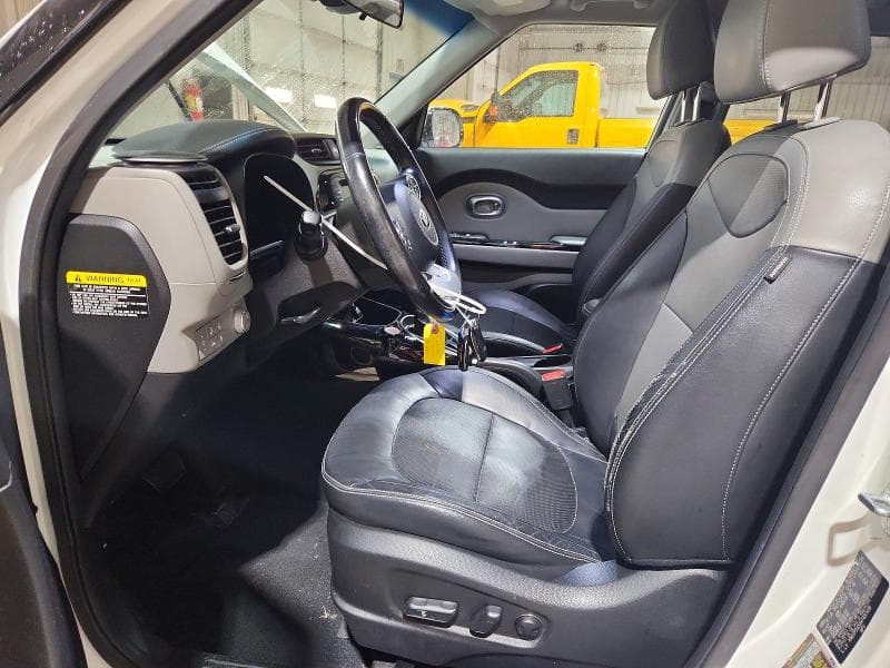 2017 KIA SOUL + 7