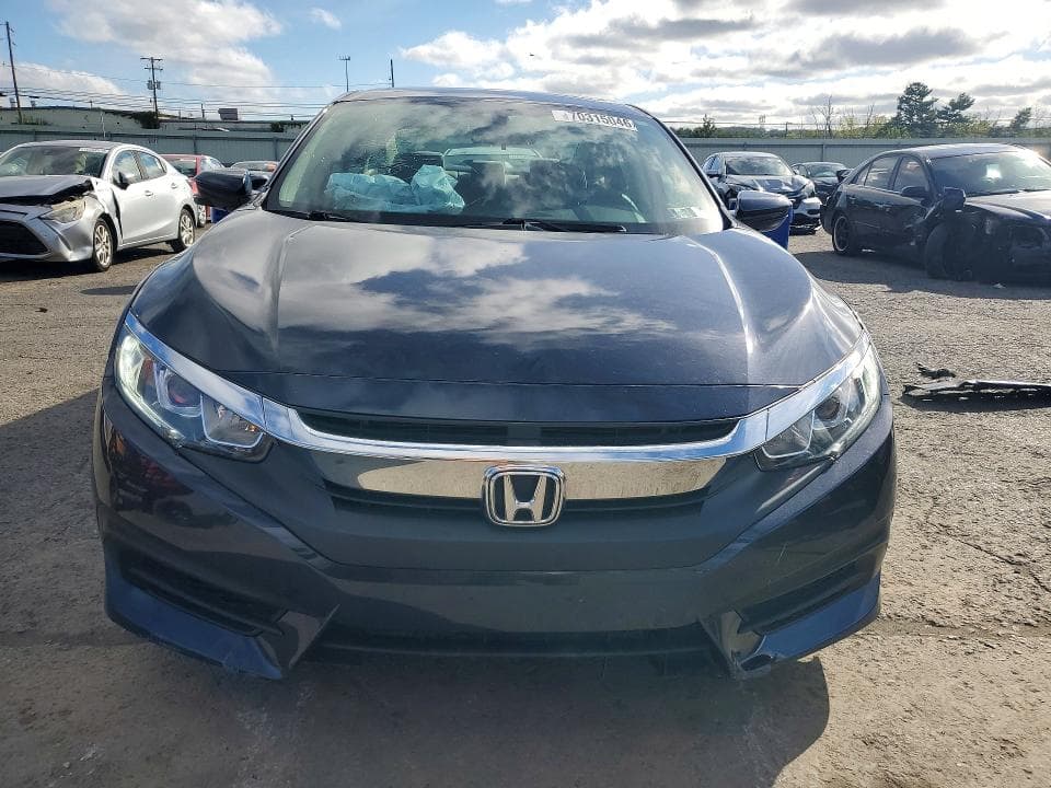 2018 HONDA CIVIC EX 5