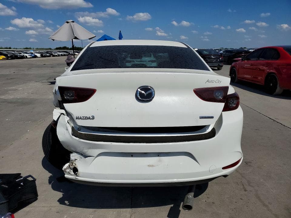 2019 MAZDA 3 6