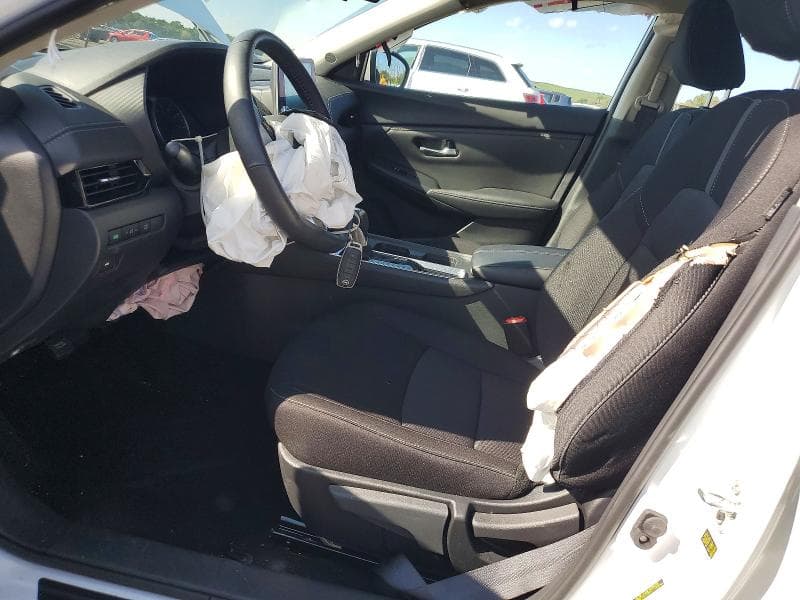 2025 NISSAN SENTRA SV 7