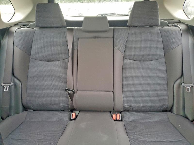 2022 TOYOTA RAV4 LE 10